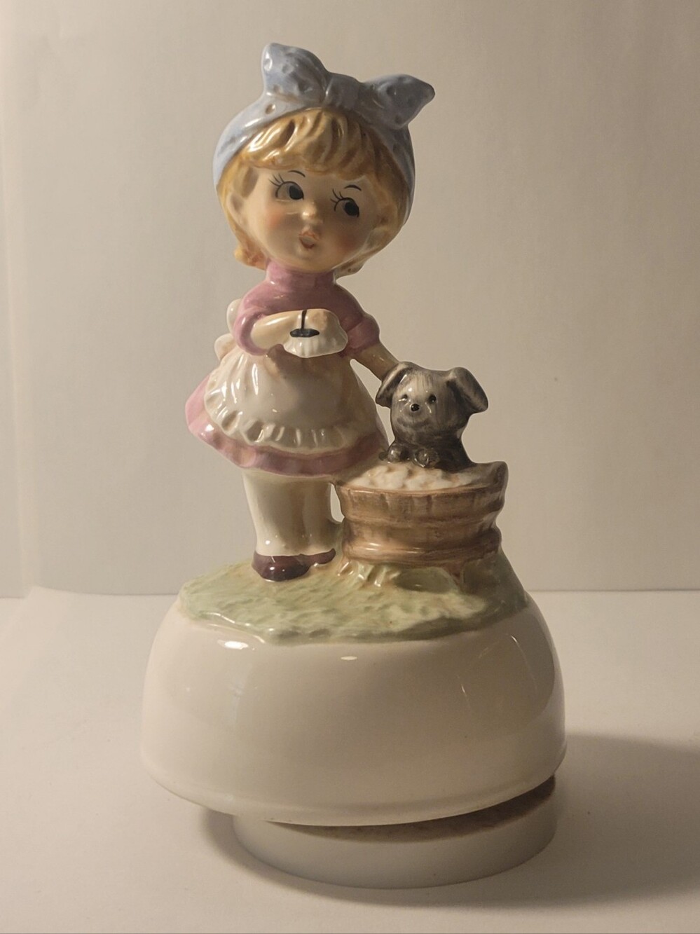 Vintage Schmid The Creative Hand 227 Girl Washing Dog Music Box